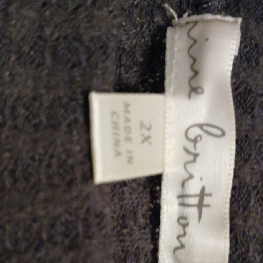Chic Black Tie-Front Blouse - Picture 2 of 5